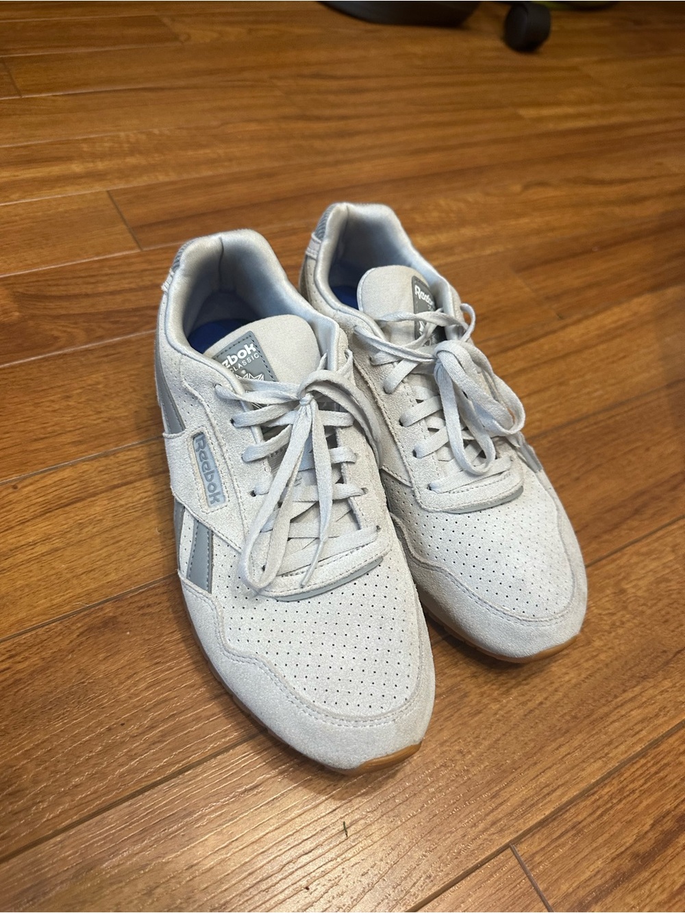 Reebok Unisex Light Gray Suede Perforated Lace-Up Sneakers